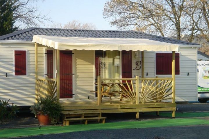 Terrasse En Bois Couverte Pour Mobil Home – Modèle Bâche avec Bache Transparente Pour Terrasse Mobil Home