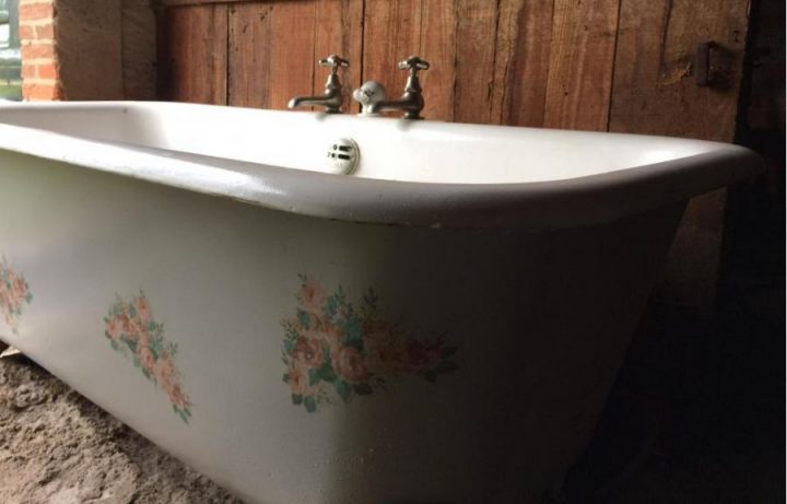 Troc Echange Véritable Baignoire Romaine En Fonte Sur pour Robinetterie Porcher Ancienne