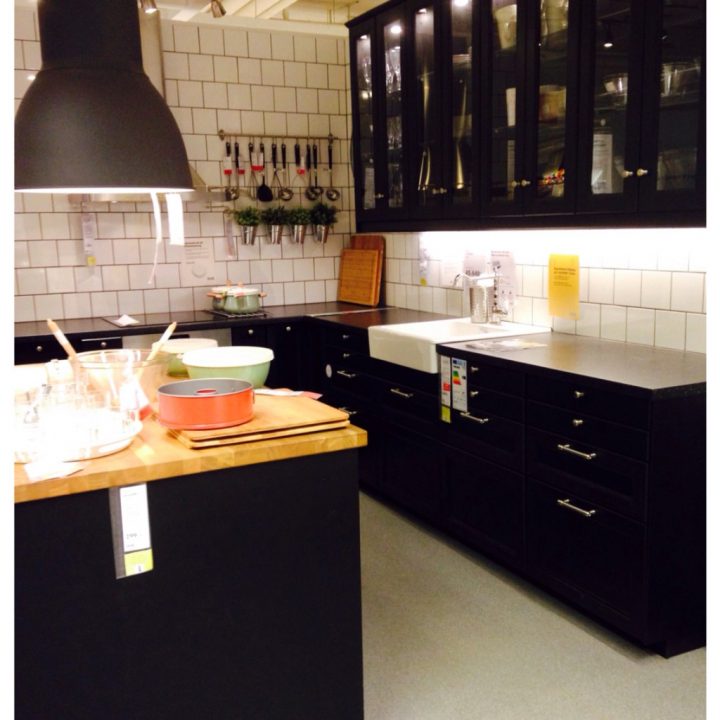 meuble cuisine noire ikea