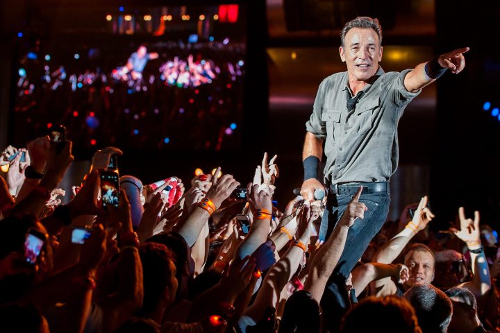 bruce springsteen thunder road live in new york city