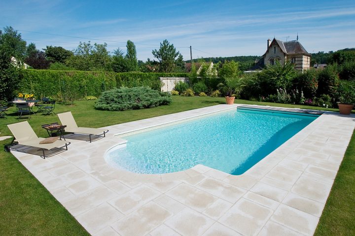 Construction De Piscine Dans Le Calvados À Deauville dedans Liner Gris Et Volet Securite Gris Quen Pensez Vous