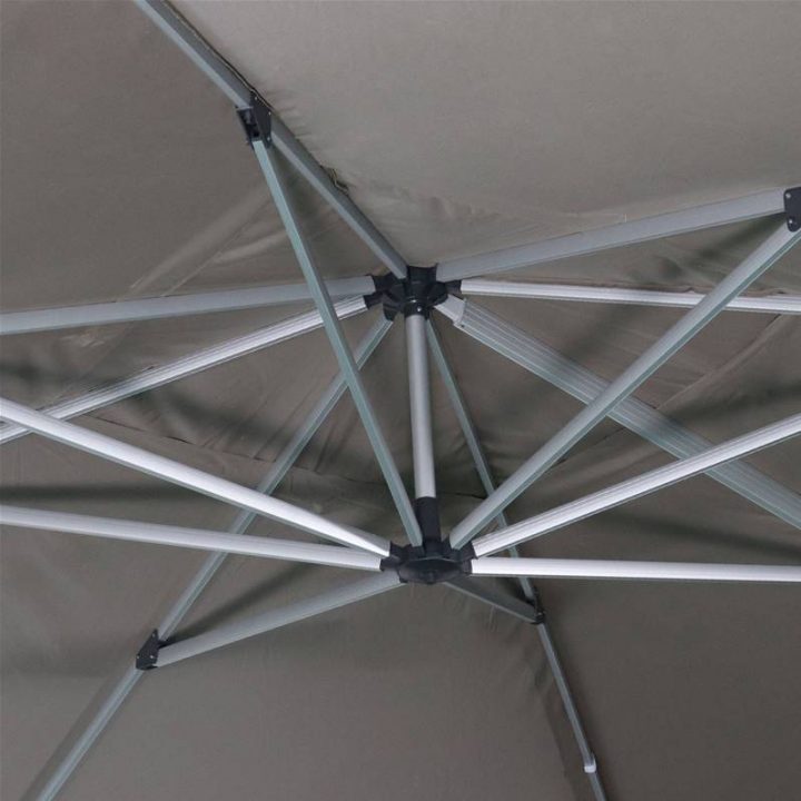 Parasol Déporté Haut De Gamme Carré 4X4M – Pyla Taupe intérieur Parasol Déporté 4X4M