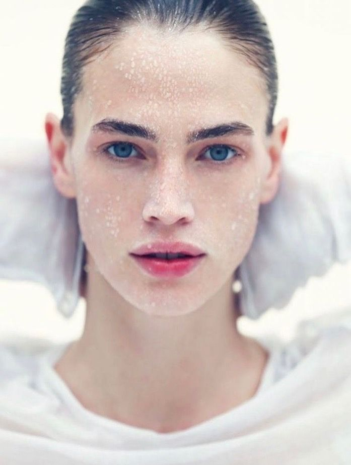 Pin By Luis Vargas On Portraits_ | Vogue Paris, Beauty encequiconcerne Sens Libertines