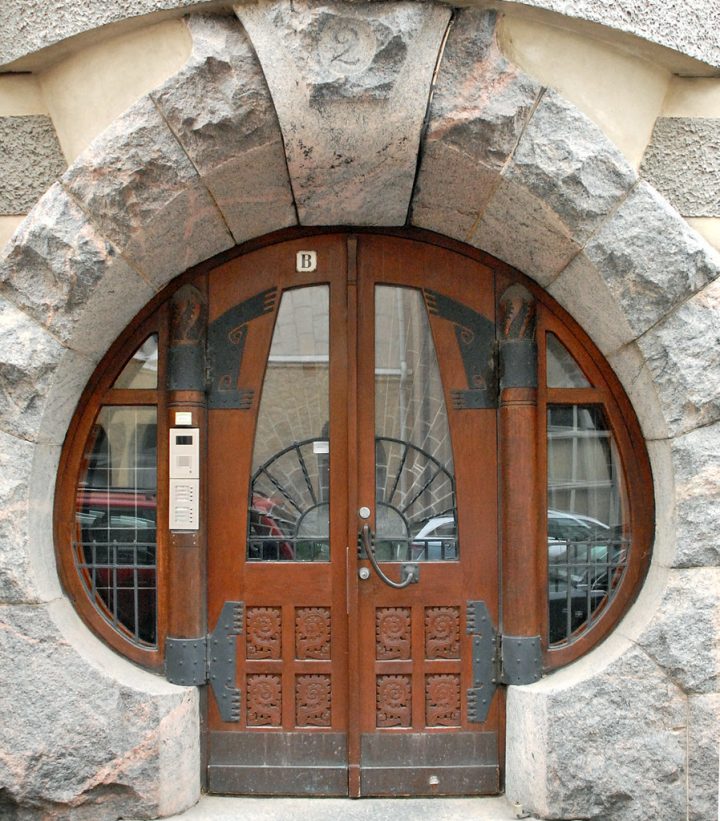 porte d entrée immeuble ancien