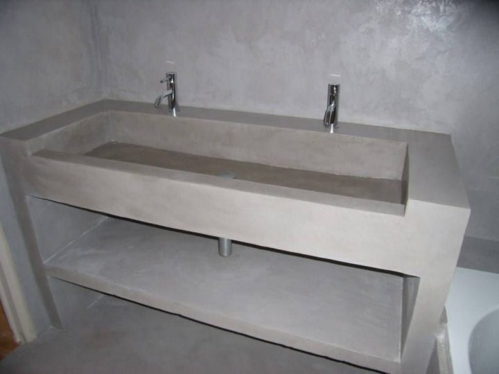 fabriquer meuble salle de bain beton ciré