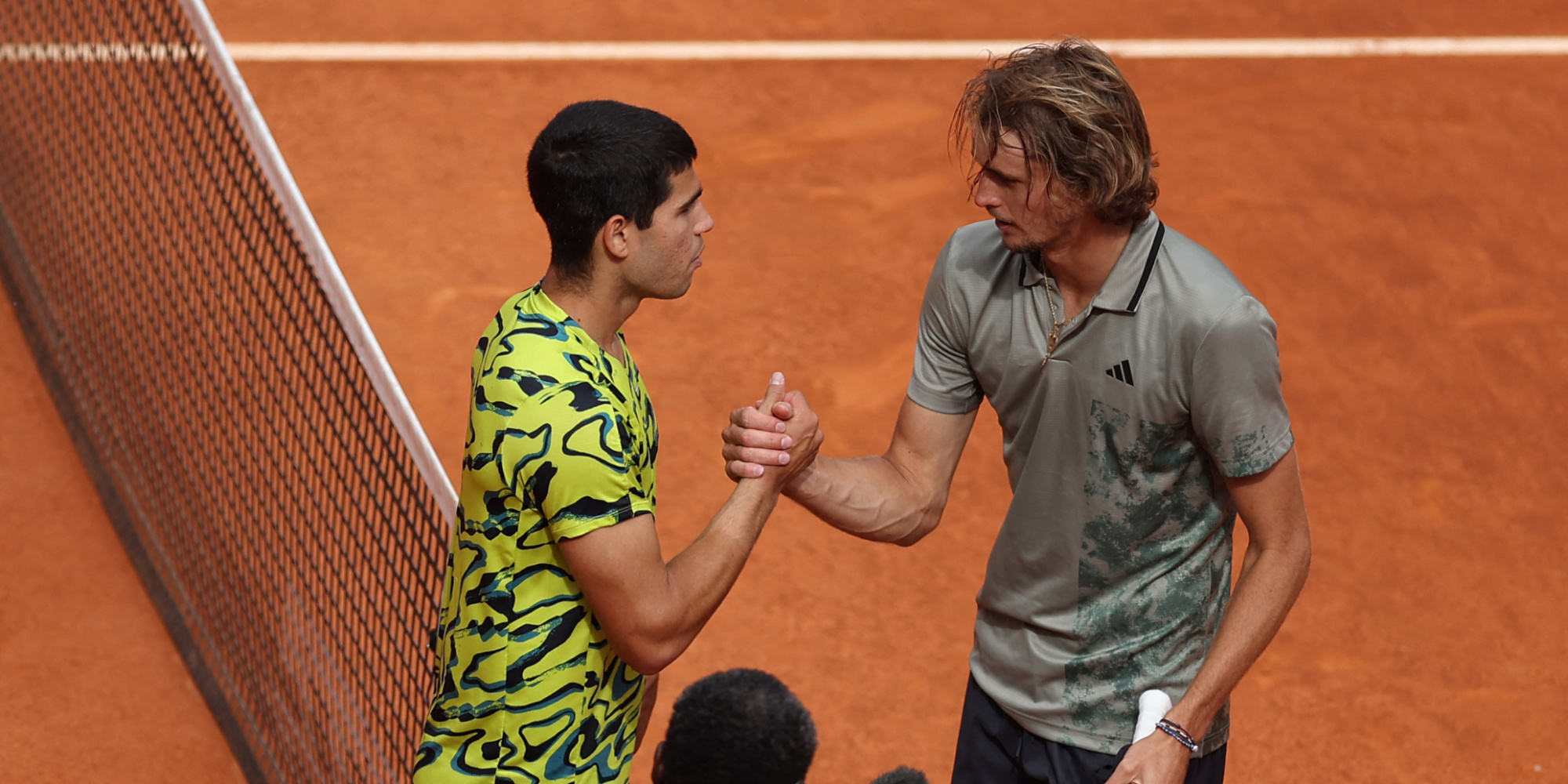 Carlos Alcaraz remet Alexander Zverev KO à Madrid à quelques semaines