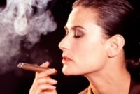 demi moore pictures smoking