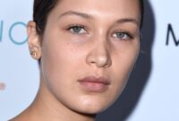 bella hadid model looks