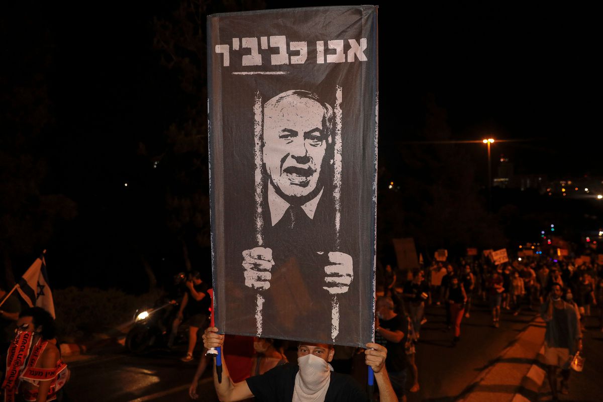 Why Israelis are protesting for Netanyahu to resign - Vox