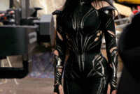 cate blanchett hela body