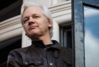 who is assange julian