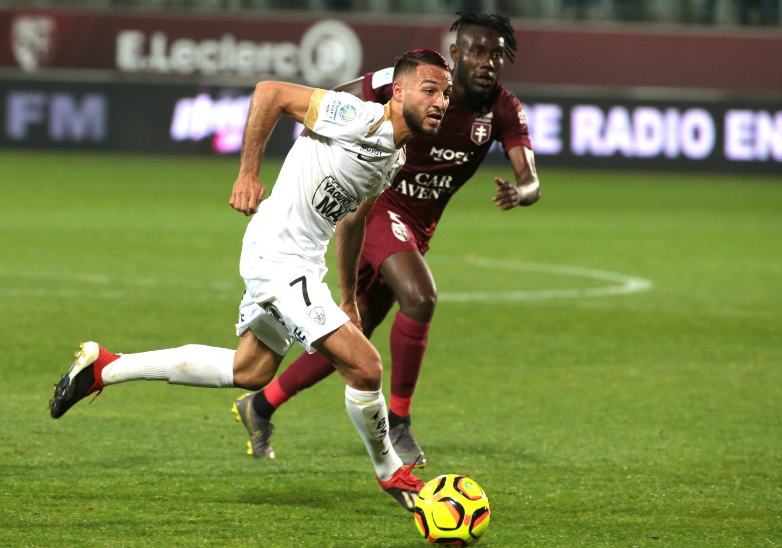 Ligue 2. Photos. Le FC Metz termine par une victoire contre Brest