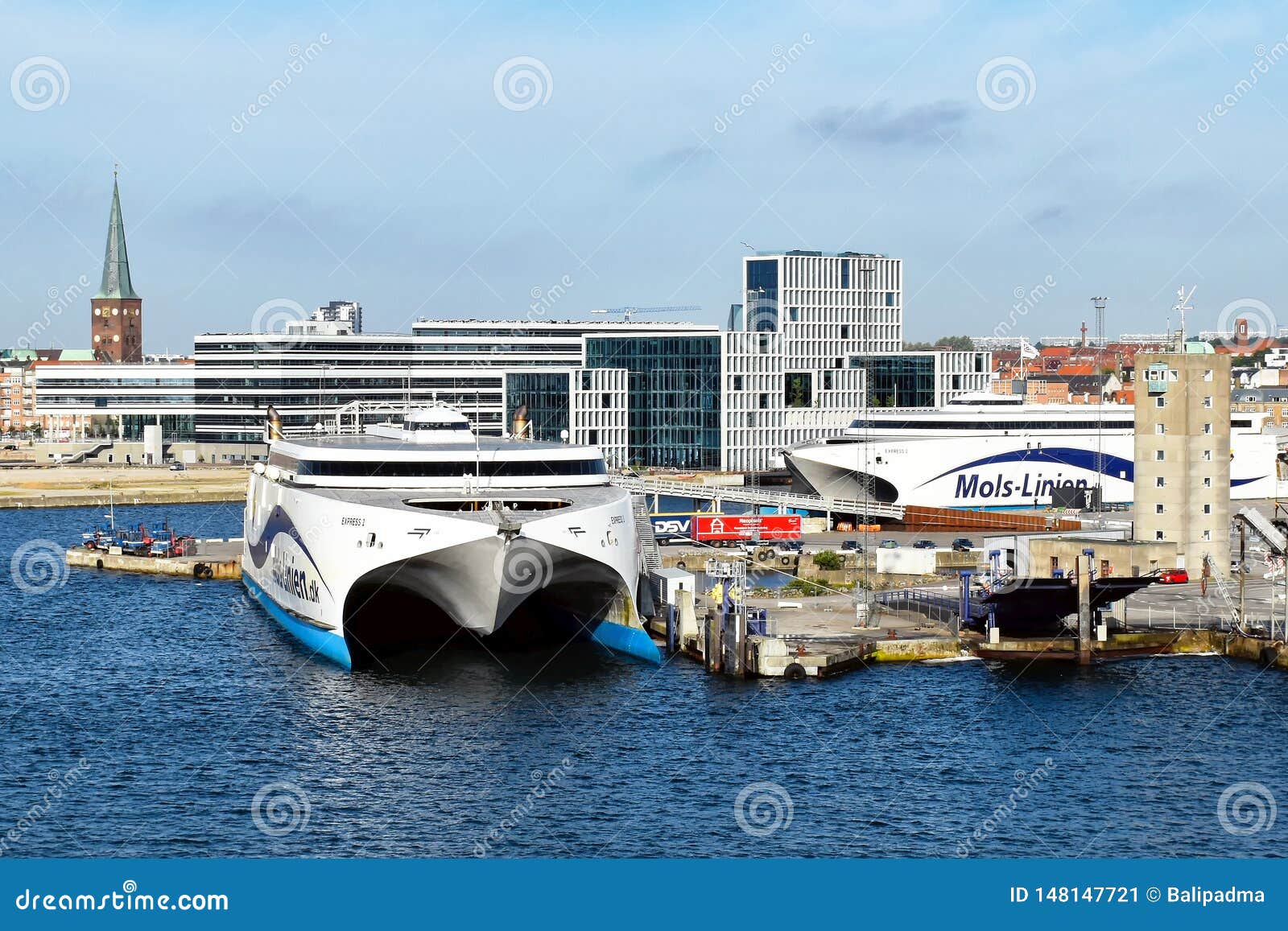 The High-speed Ferries EXPRESS 1 Und EXPRESS 2 of the Shipping Company