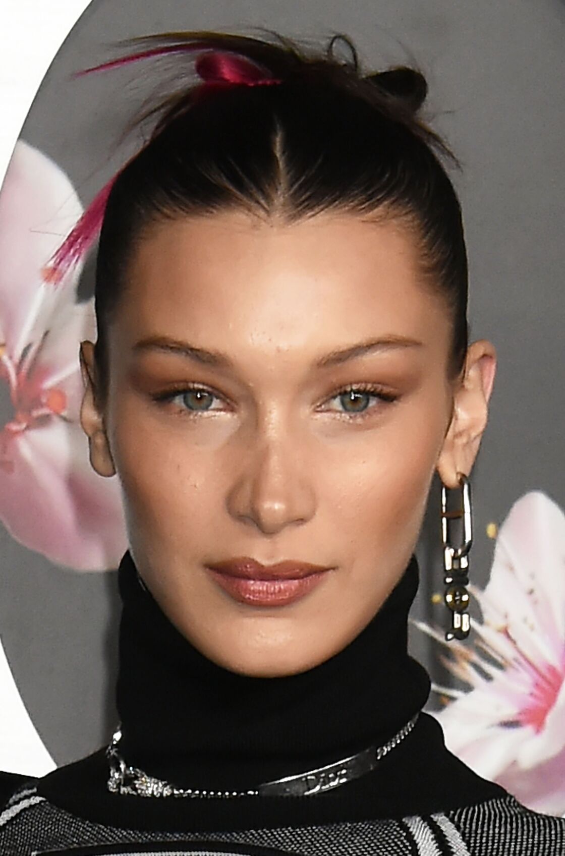 Make-up – on veut le beauty look de Bella Hadid au défilé Dior - Voici