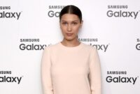 how tall bella hadid